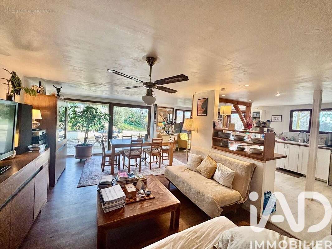 Photo 4 - Maison à LE TREMBLOIS