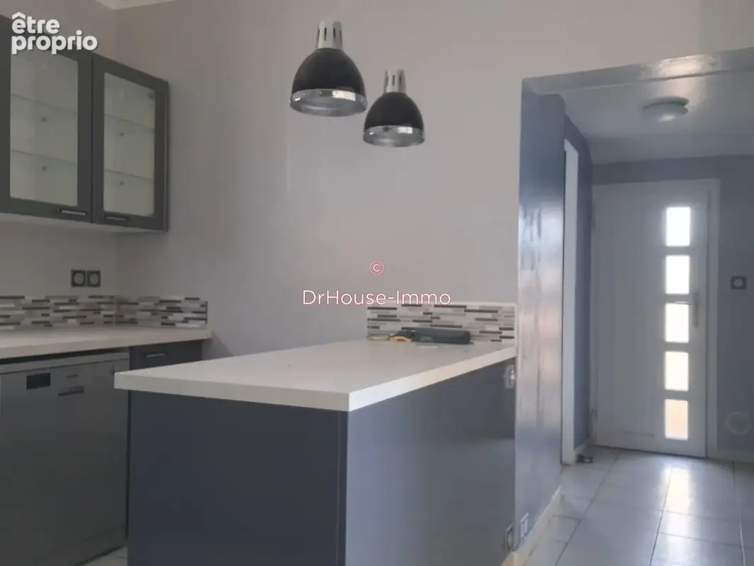 Maison 81 m² à Etampes  - photo 1