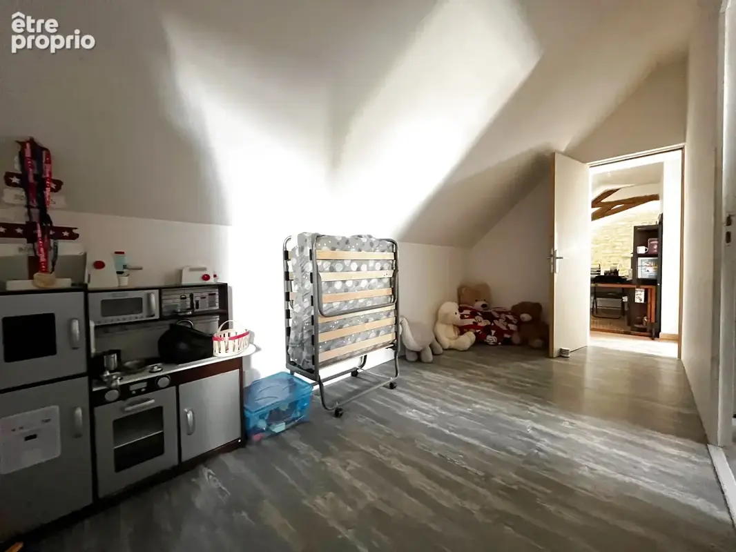 Longère trois chambres et jardin - photo 18