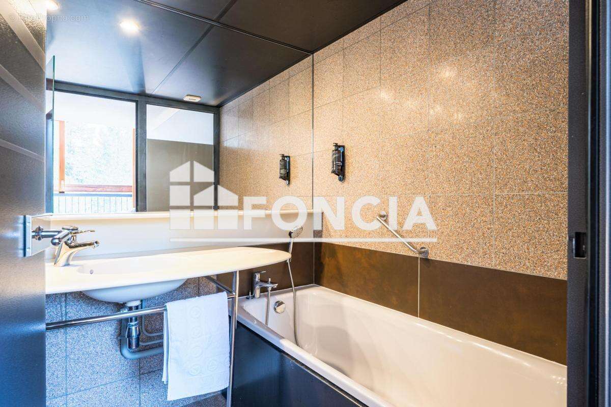 Vente - Appartement en résidence services - 1 pièce - 20,70 m² - photo 3