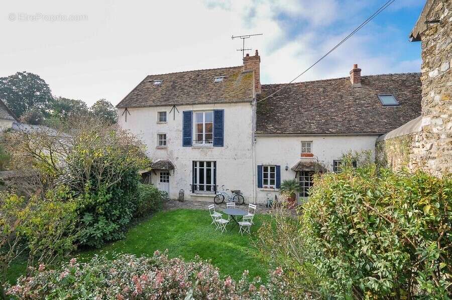 Maison à BOISSY-SOUS-SAINT-YON