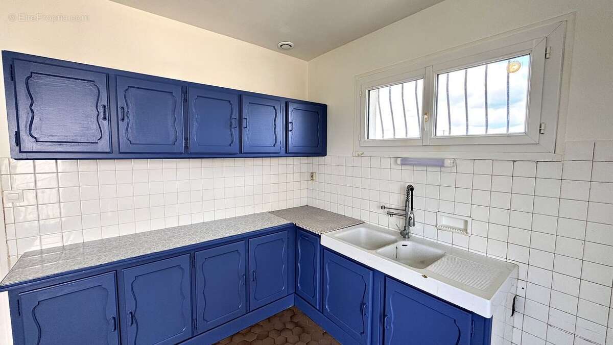 Maison à SAINT-MAGNE-DE-CASTILLON