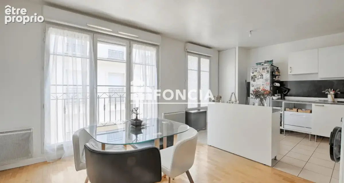 Appartement à MAISONS-ALFORT