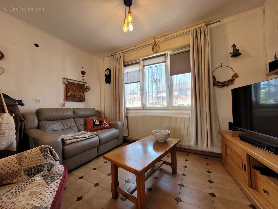 Maison 80 m² à Avesnelles  - photo 2