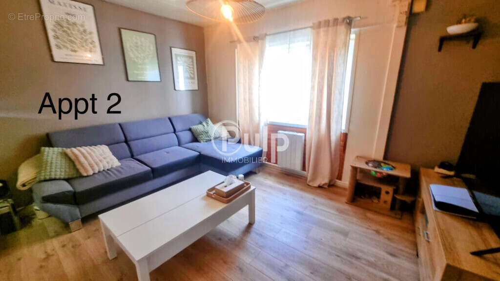 Appartement à COURRIERES