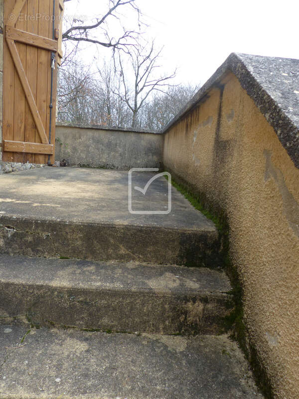 Maison à GOURDON