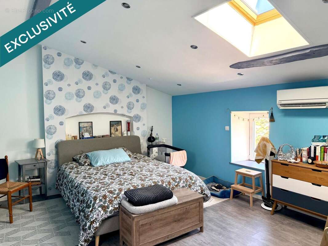 Maison 183 m² à Saint-Hilaire-De-Villefranche  - photo 5