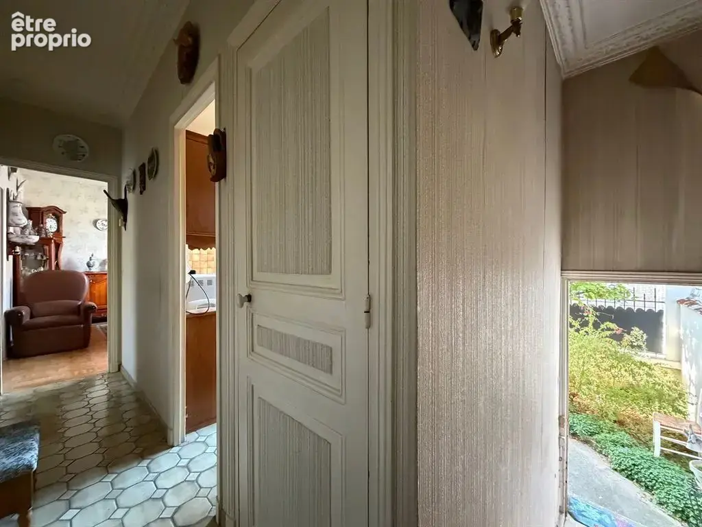 Maison a renover gare de becon les bruyeres - photo 12