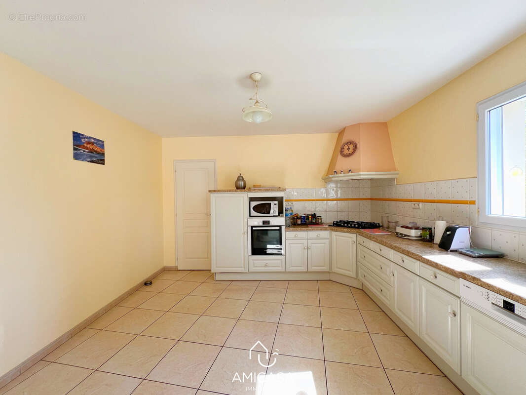 Fors - maison de plain-pied t5 avec piscine - terrain divisible - photo 9