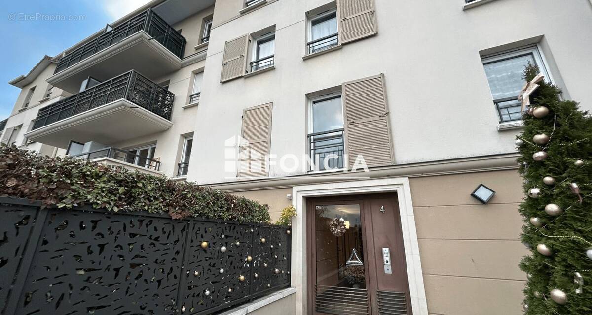 Appartement à BONNEUIL-EN-FRANCE