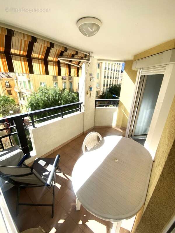 Appartement à MENTON