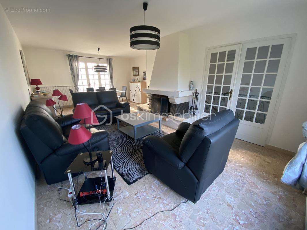 Maison à LA CHARITE-SUR-LOIRE