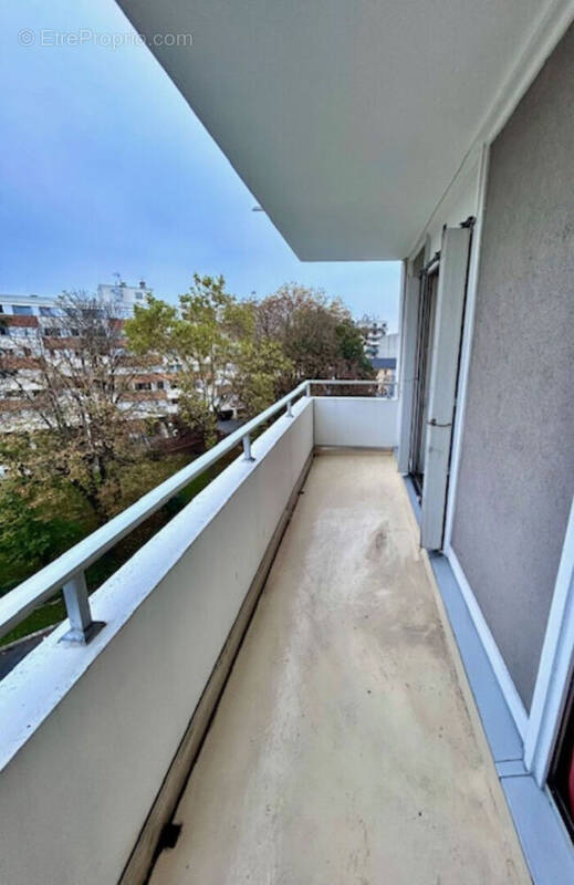 Appartement à LE BOURGET