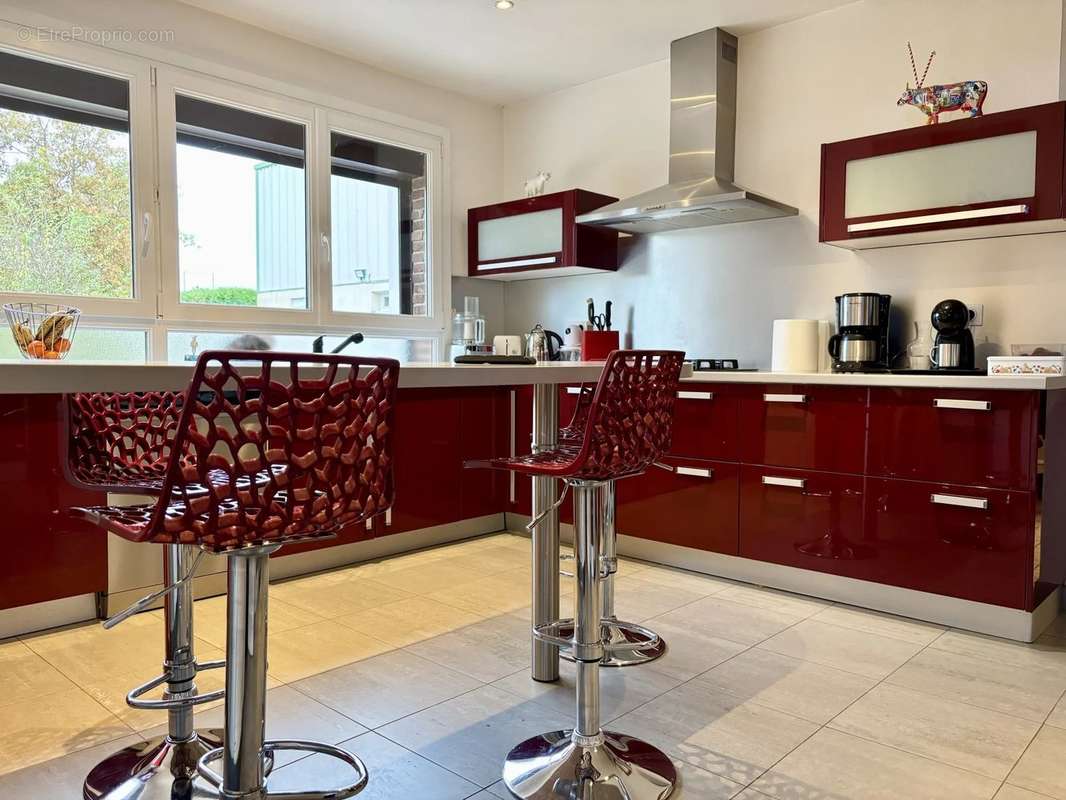 Maison à LES RUES-DES-VIGNES