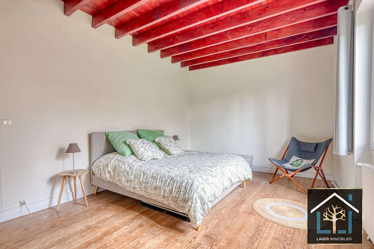 Maison à BRESSOLLES