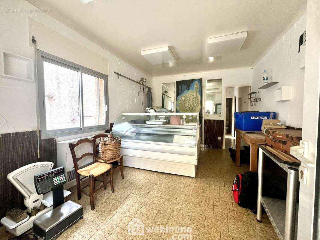 Commerce à CALENZANA