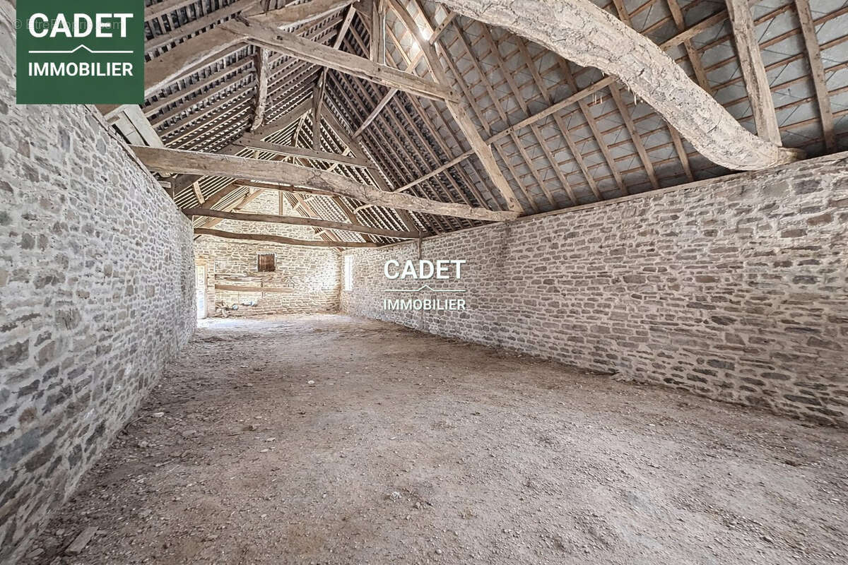 Maison à CHAMPREPUS