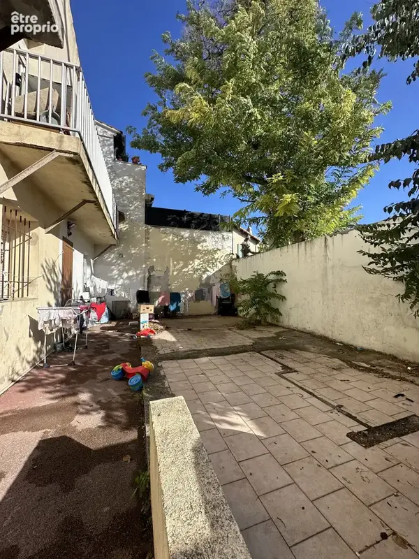 T2 35m2 avec terrasse + parking double — investissement clef en main - photo 3