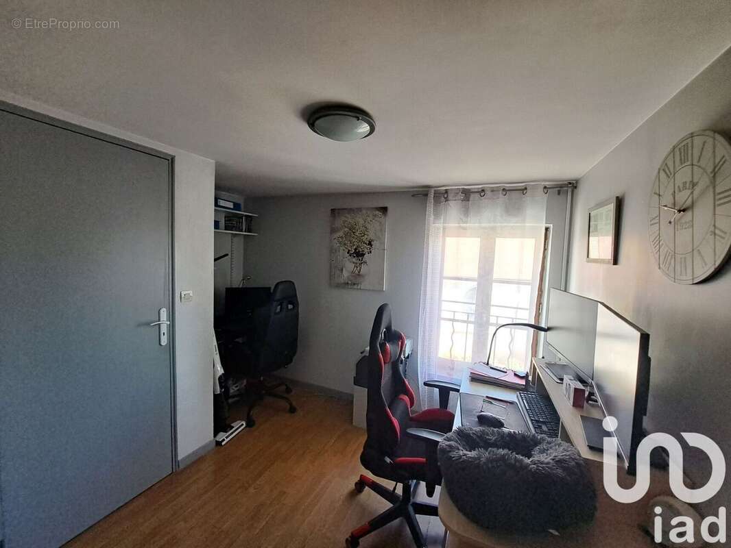 Photo 5