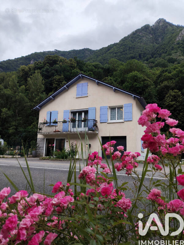 Photo 1 - Maison à CETTE-EYGUN