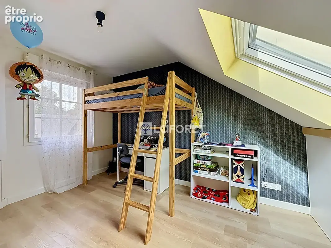 Maison contemporaine avec salon cathédrale - photo 6