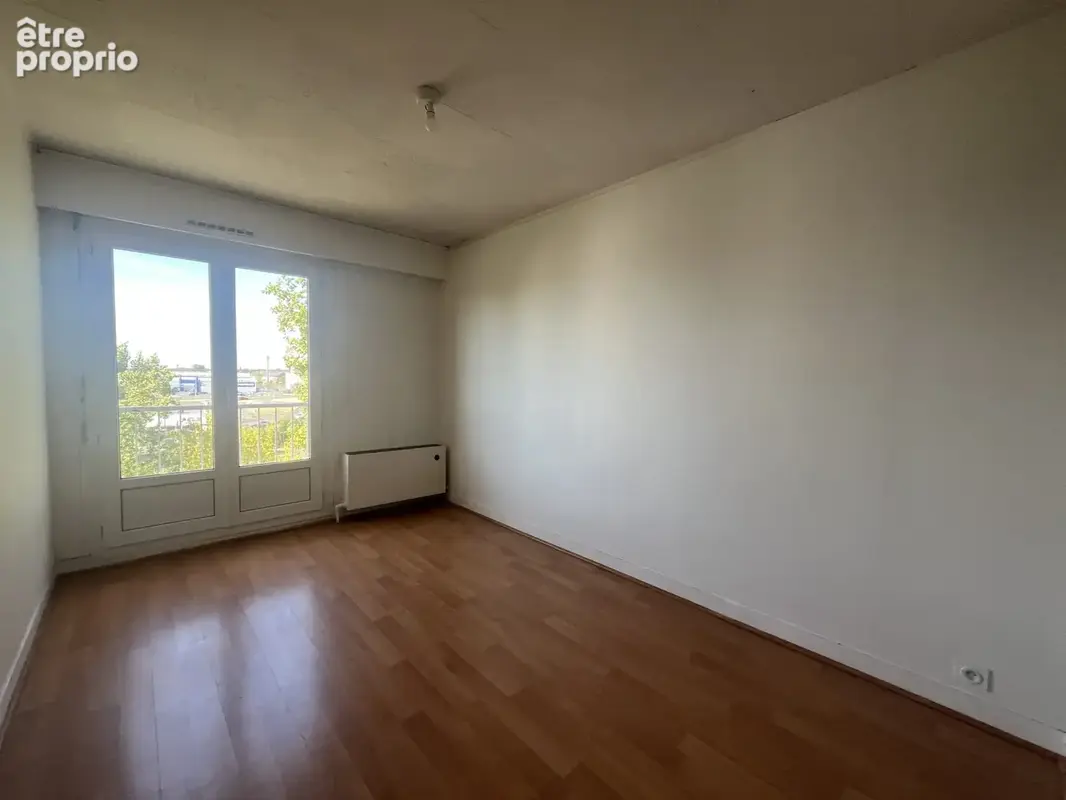 Appartement 3 pièces 68 m² à vendre à Saint-Jean-De-La-Ruelle (45140) - photo 4