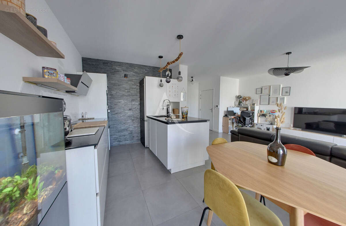 Appartement à LE PERREUX-SUR-MARNE