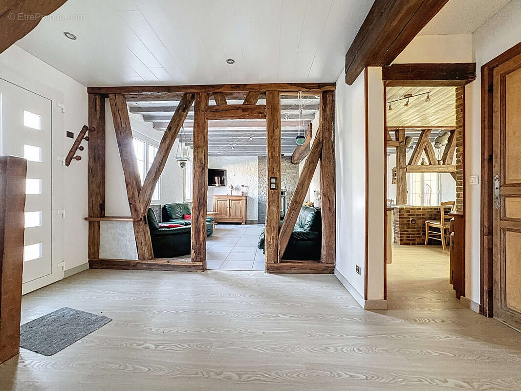 Maison à MONTMIRAIL