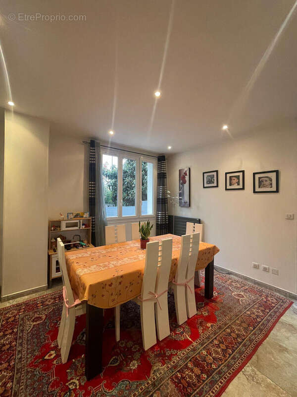 Maison à CARRIERES-SUR-SEINE