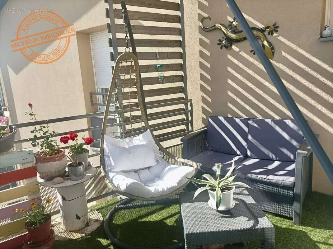 Appartement à ANSE