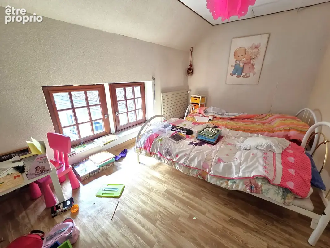 Maison à rénover avec multiples dépendances - photo 3