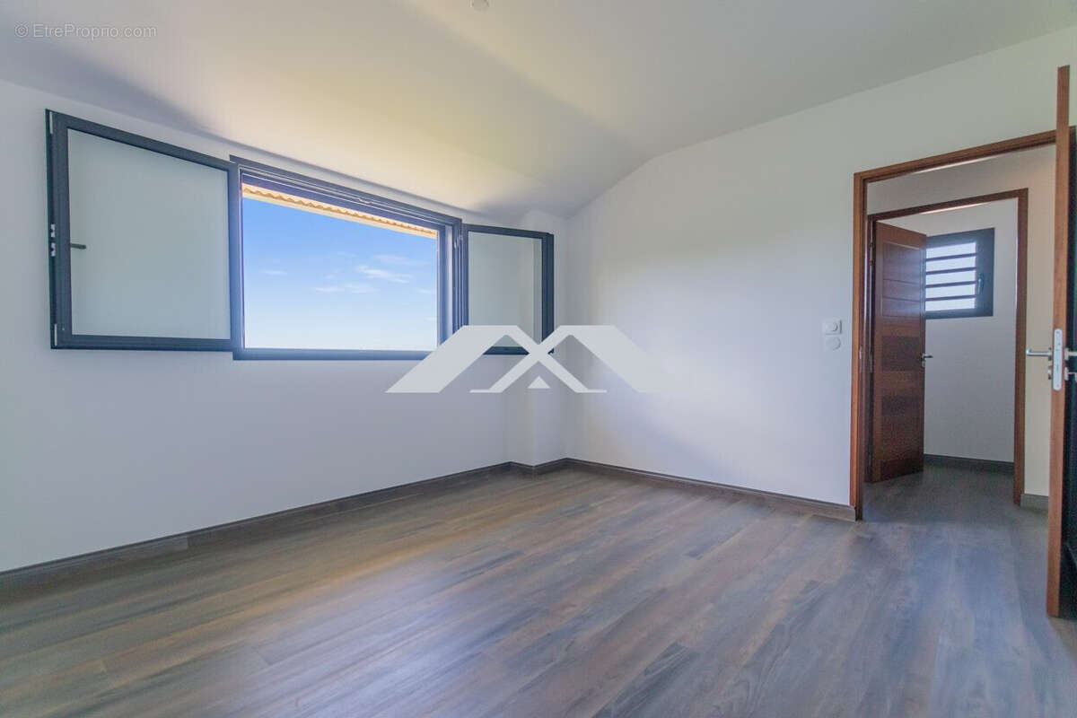 Maison à SAINT-JOSEPH