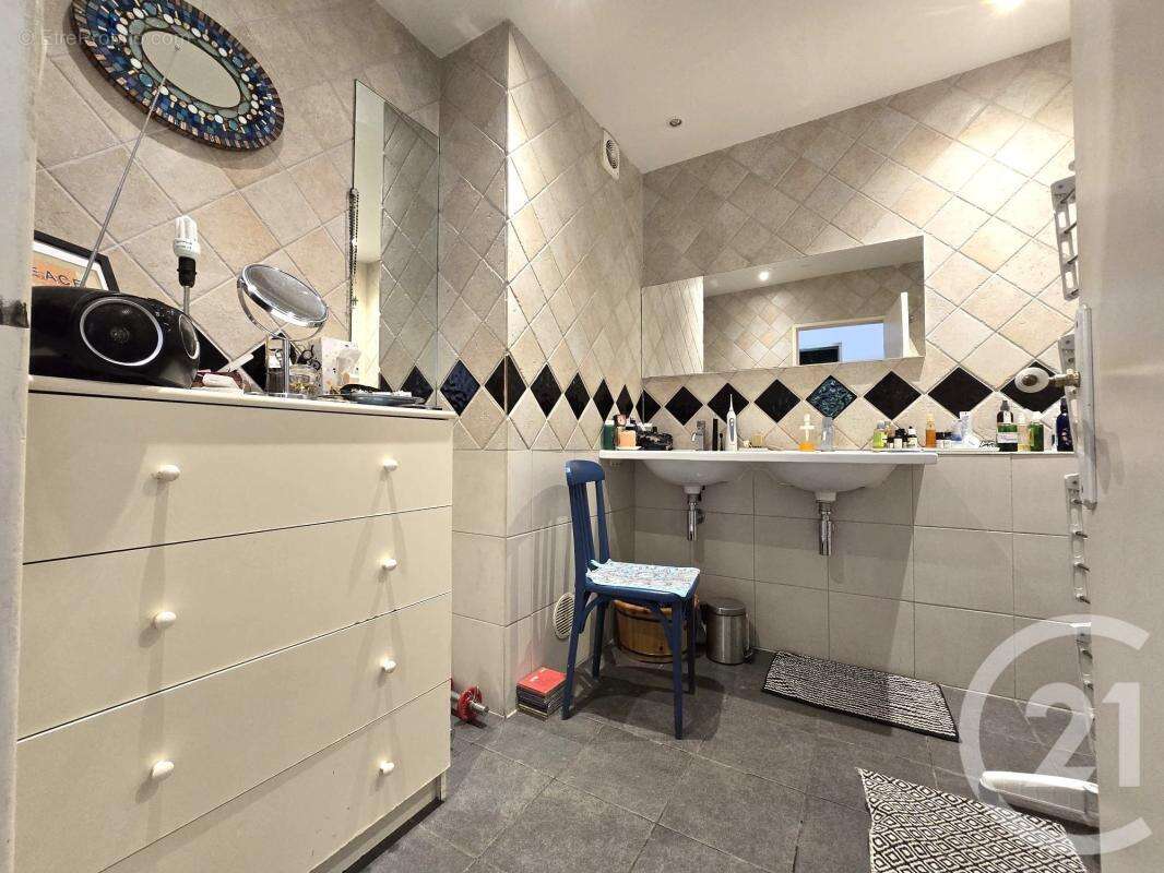 Appartement 4 pièces 72 m² à vendre à Fontenay-Sous-Bois (94120) - photo 7