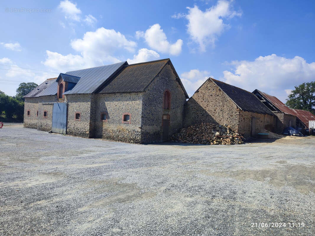 Maison à LOUVERNE