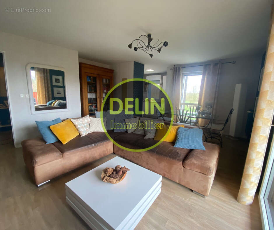 Appartement type 4 de 81m2 avec balcon et garage à BOURGBARRÉ - photo 4