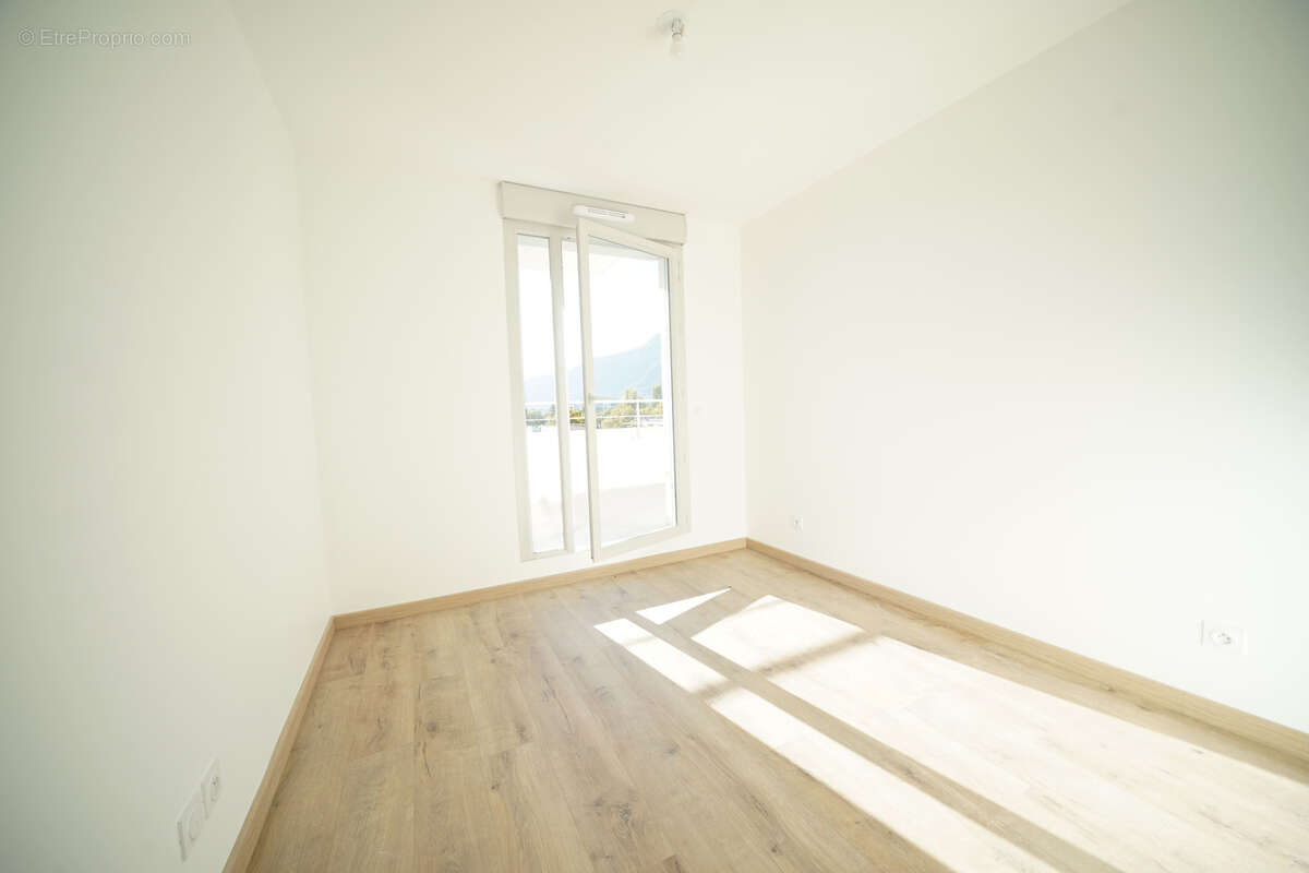 Appartement à MEYLAN