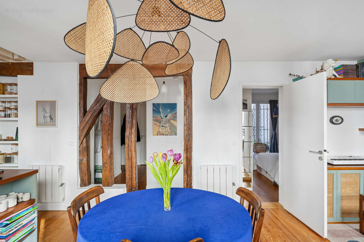Appartement à PARIS-18E