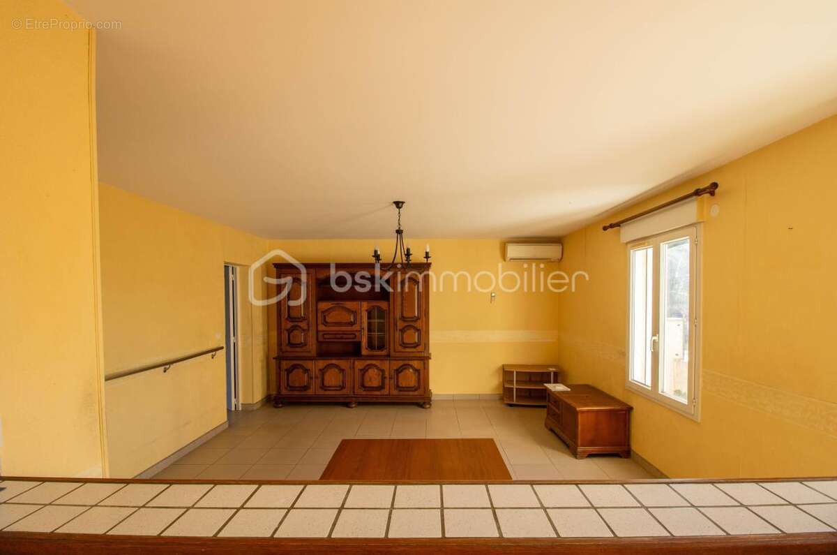 Appartement à BEAULIEU