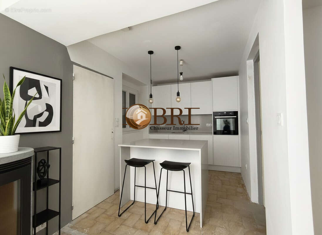 Maison 90 m² à Saint-Etienne-De-Crossey  - photo 6
