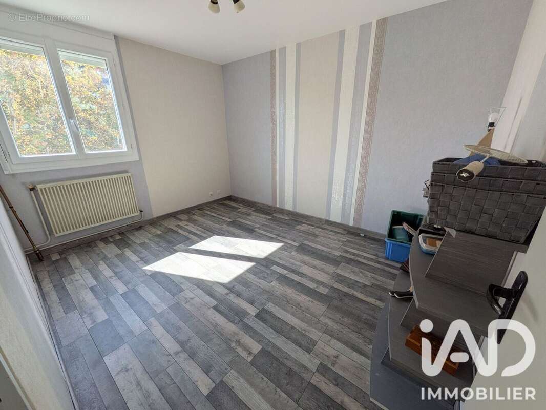 Appartement 97 m² à Saint-Cyr-Sur-Loire  - photo 6