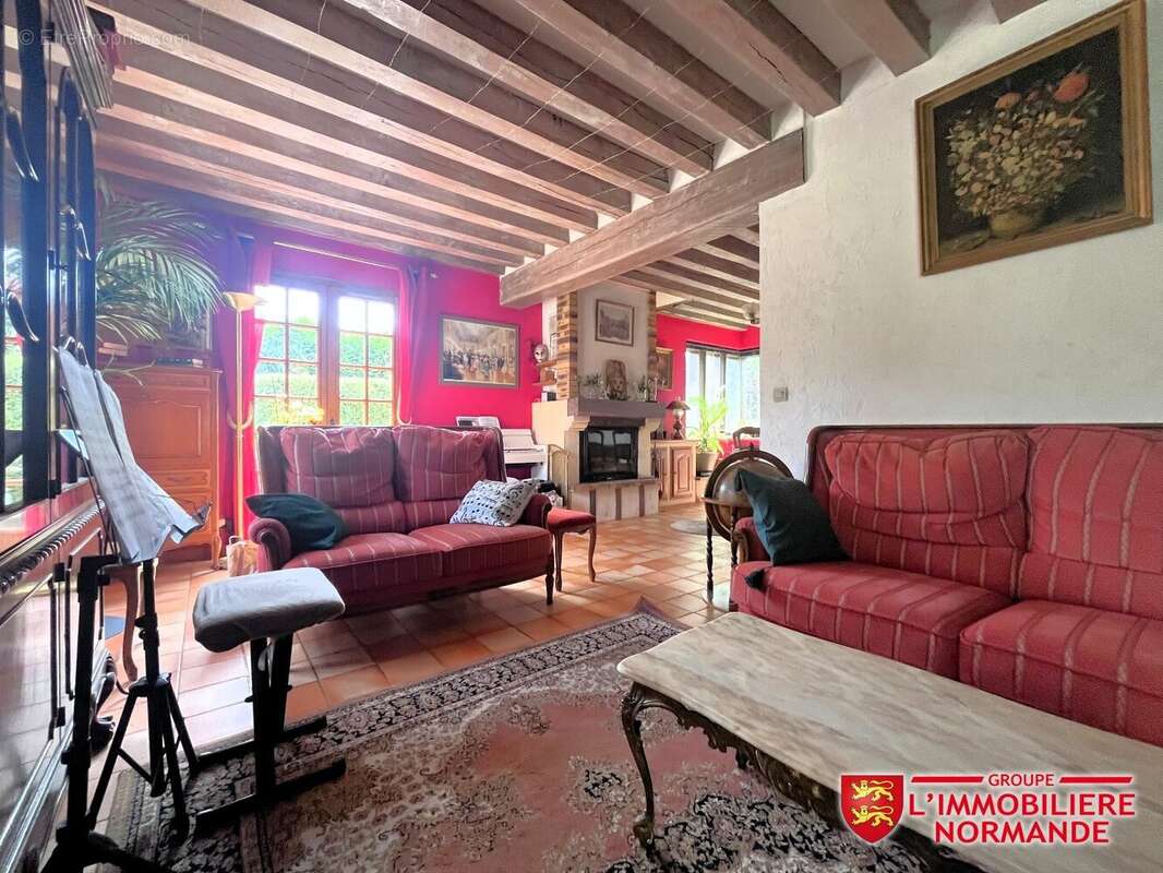 Maison à PACY-SUR-EURE