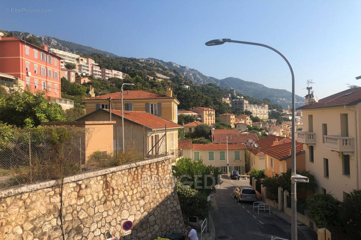 Appartement à BEAUSOLEIL