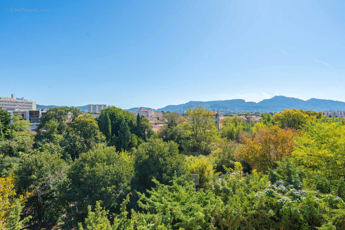 Appartement à MARSEILLE-8E