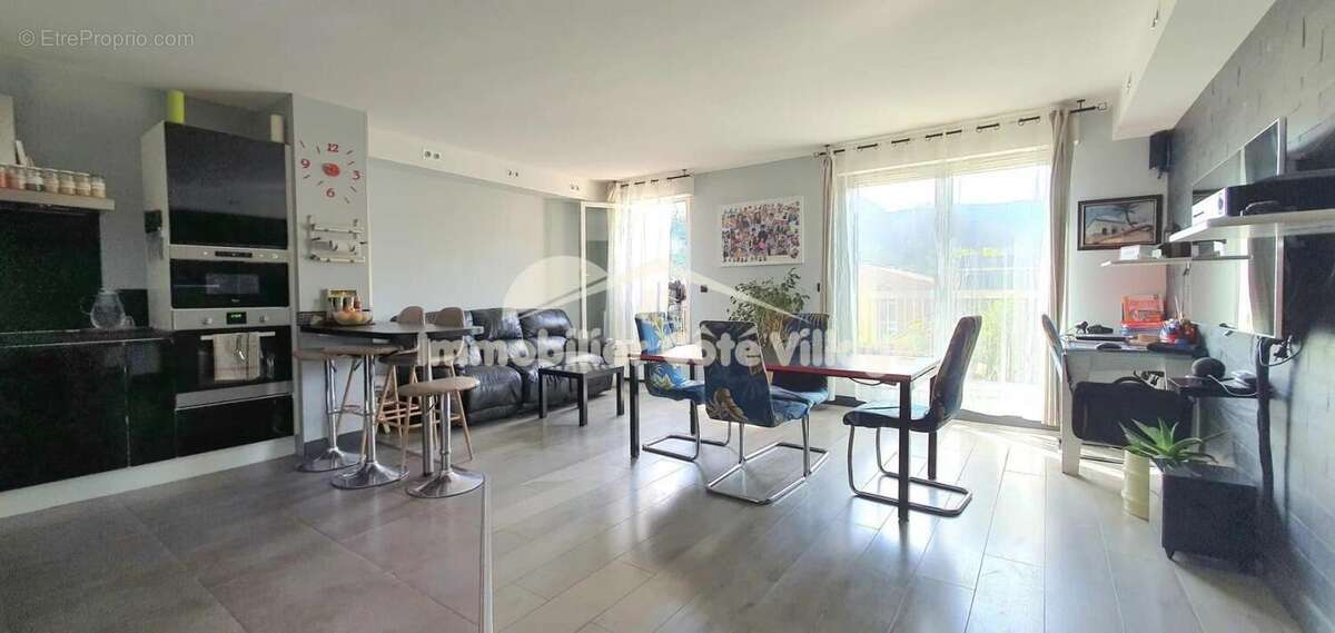 Appartement à DRAP
