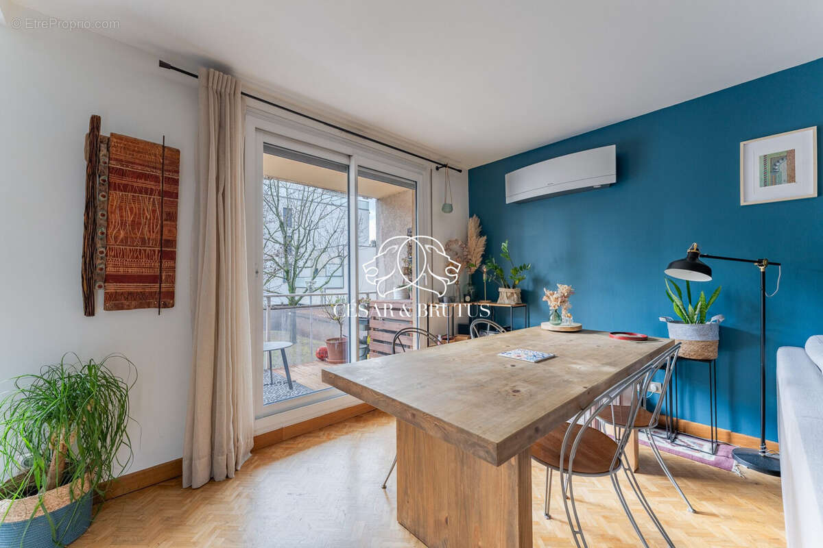 Appartement à LYON-8E