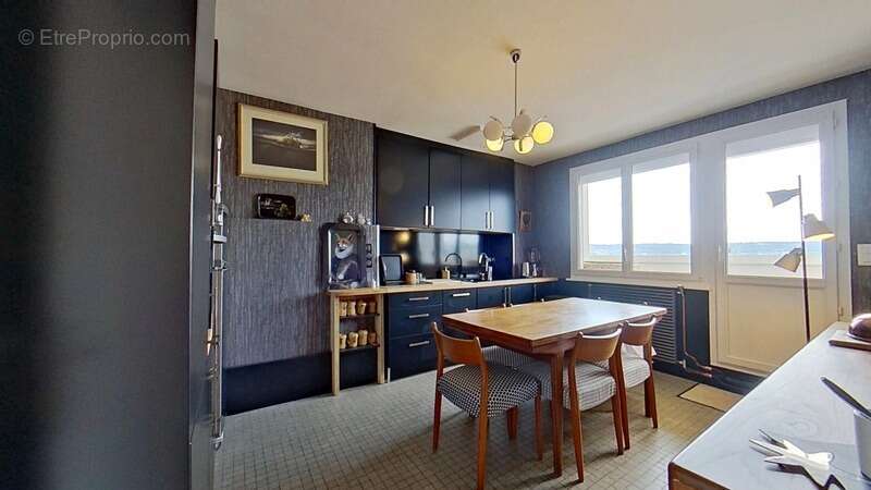 Appartement à vendre 4 pièces hyper centre de NANCY (54) - Visite virtuelle sur demande - photo 4