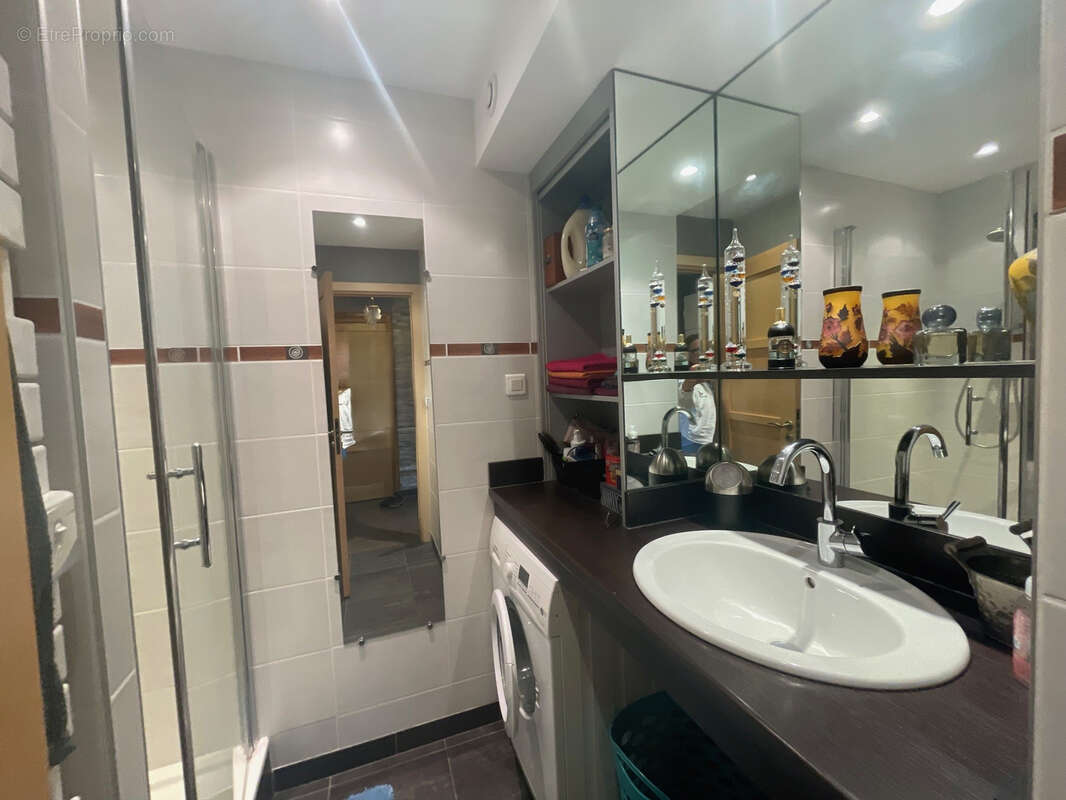 Appartement à OULLINS