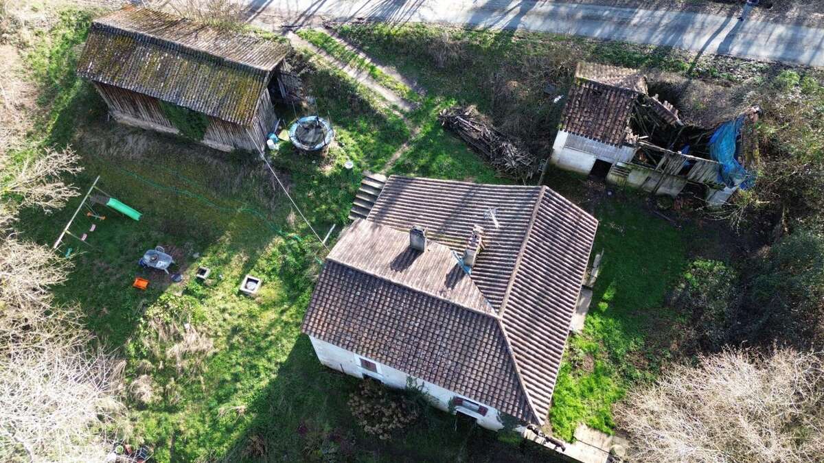 Maison à GRUN-BORDAS