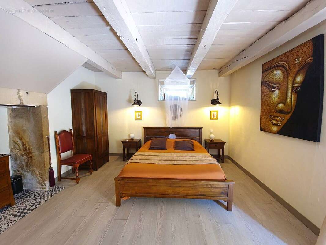 Belle maison en pierres dans un hameau calme - photo 12