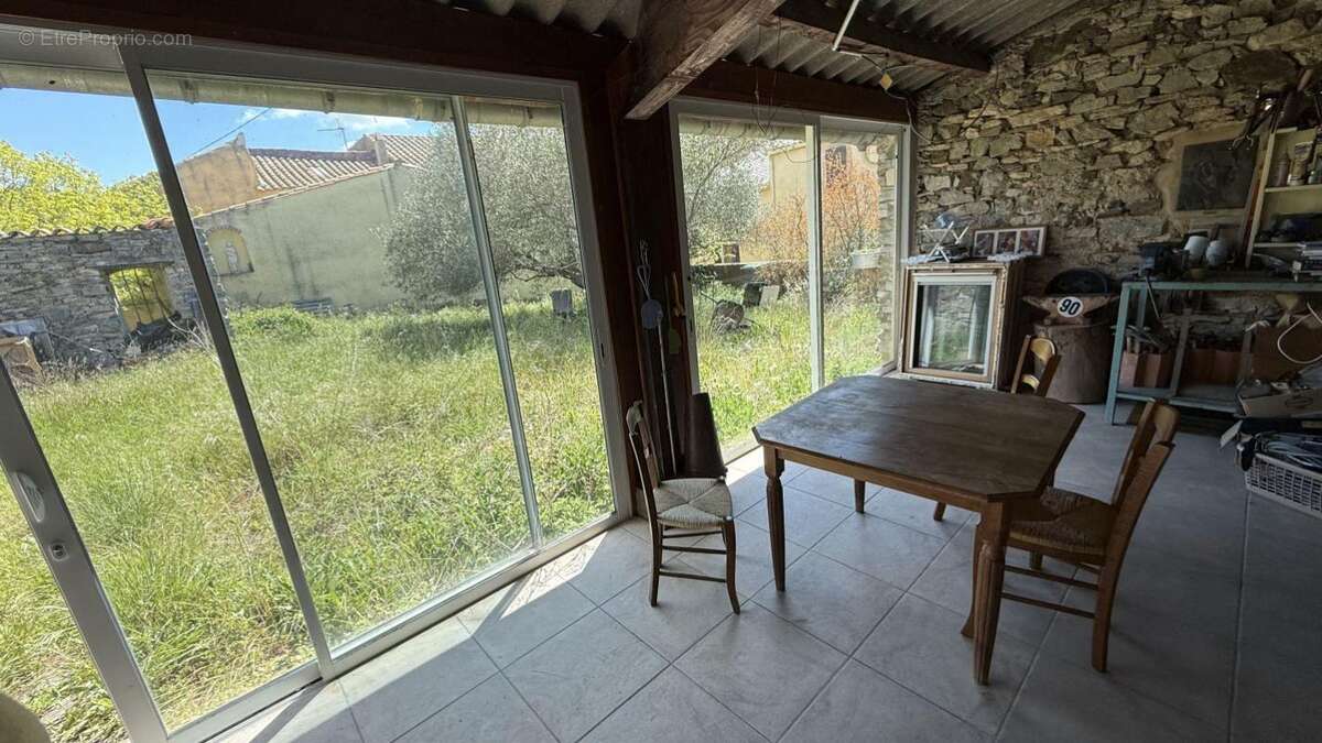 Maison à LA LIVINIERE